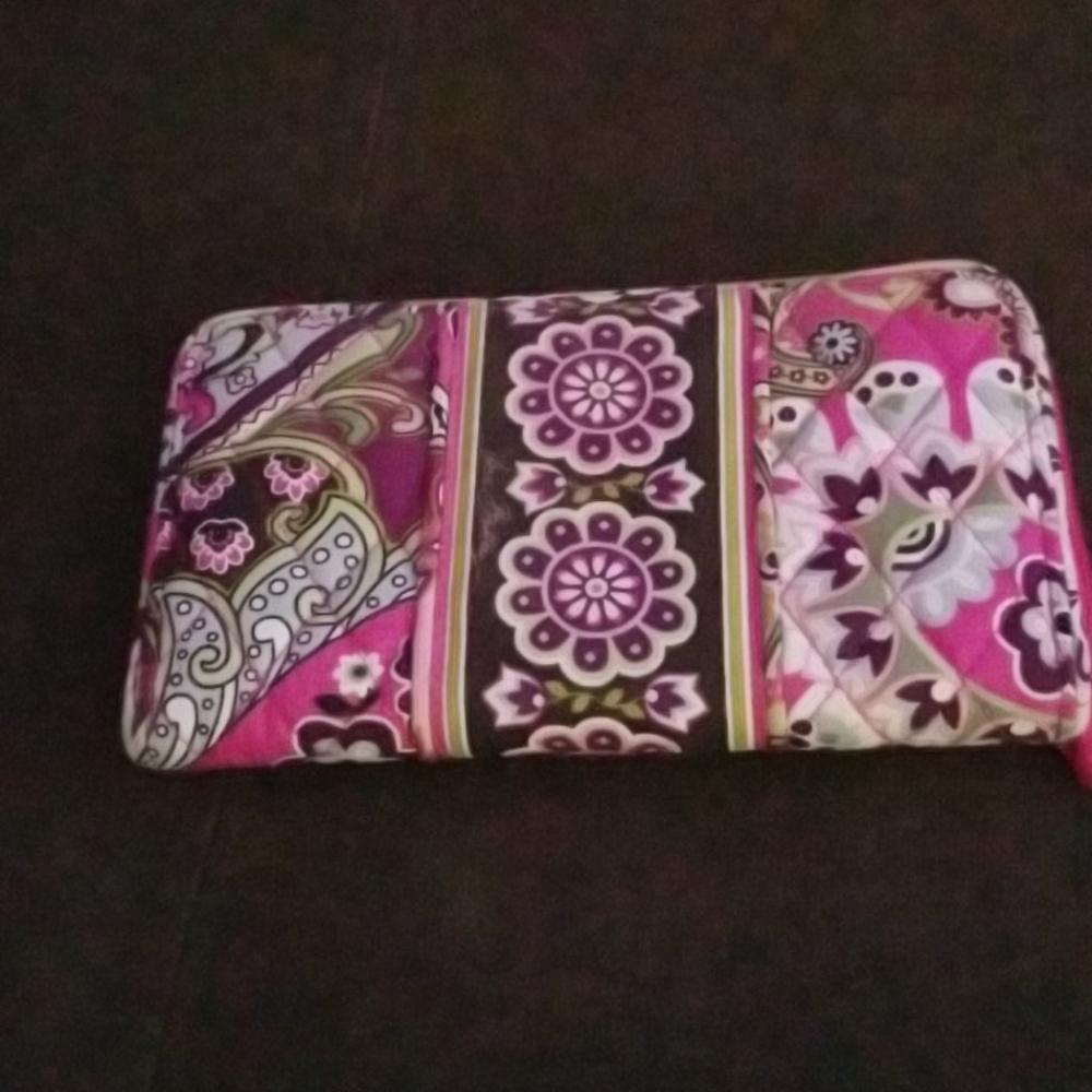 Vera Bradley wallet never used